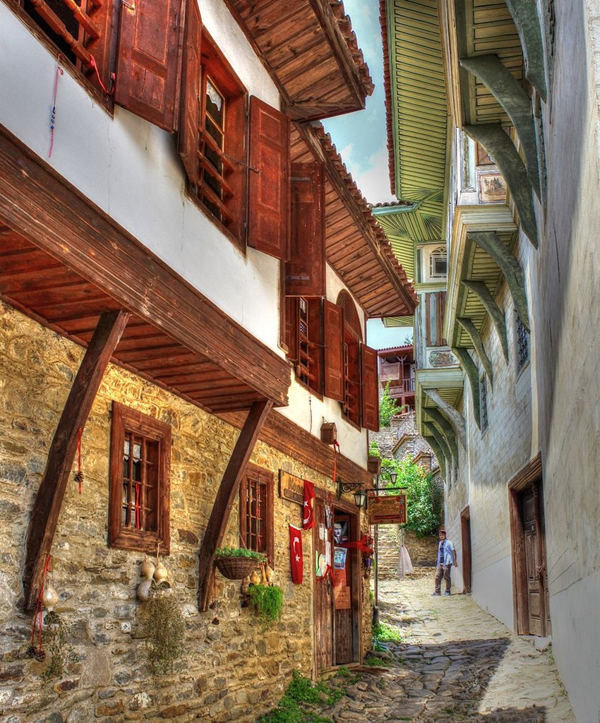 B�RG�... Panorama + HDR