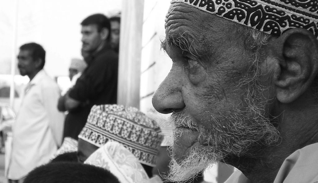 Yine yeniden genc olabilsem bakisi