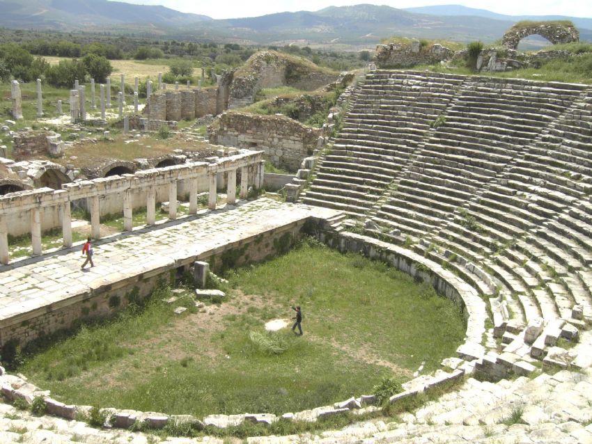 Aphrodisias antik tiyatrosu