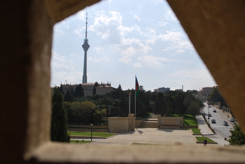 cami penceresinden bak