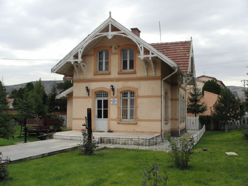 100.   FOTO�RAFIM.....