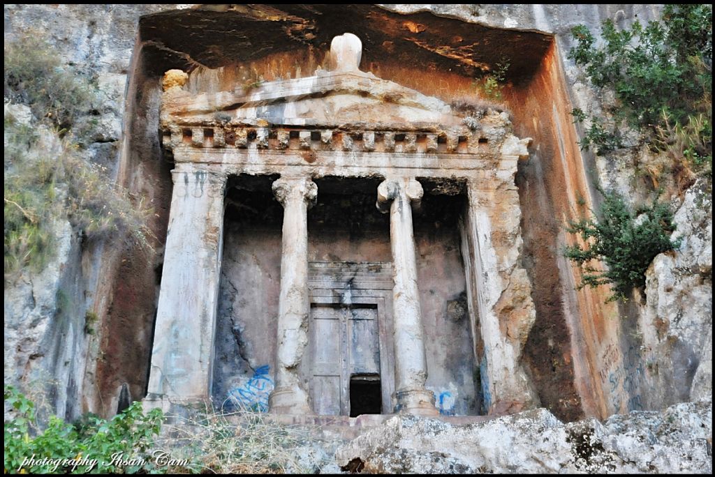 Kral Mezarl���