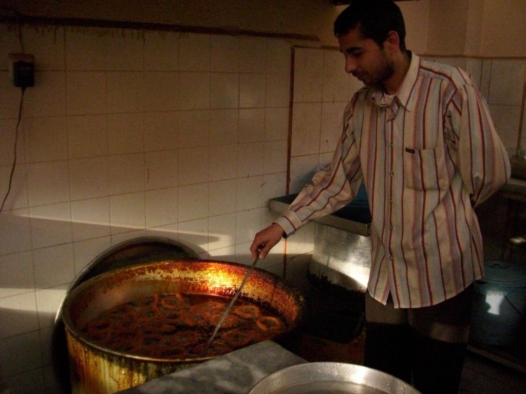 tatl� yiyelim,tatl� konu�al�m.