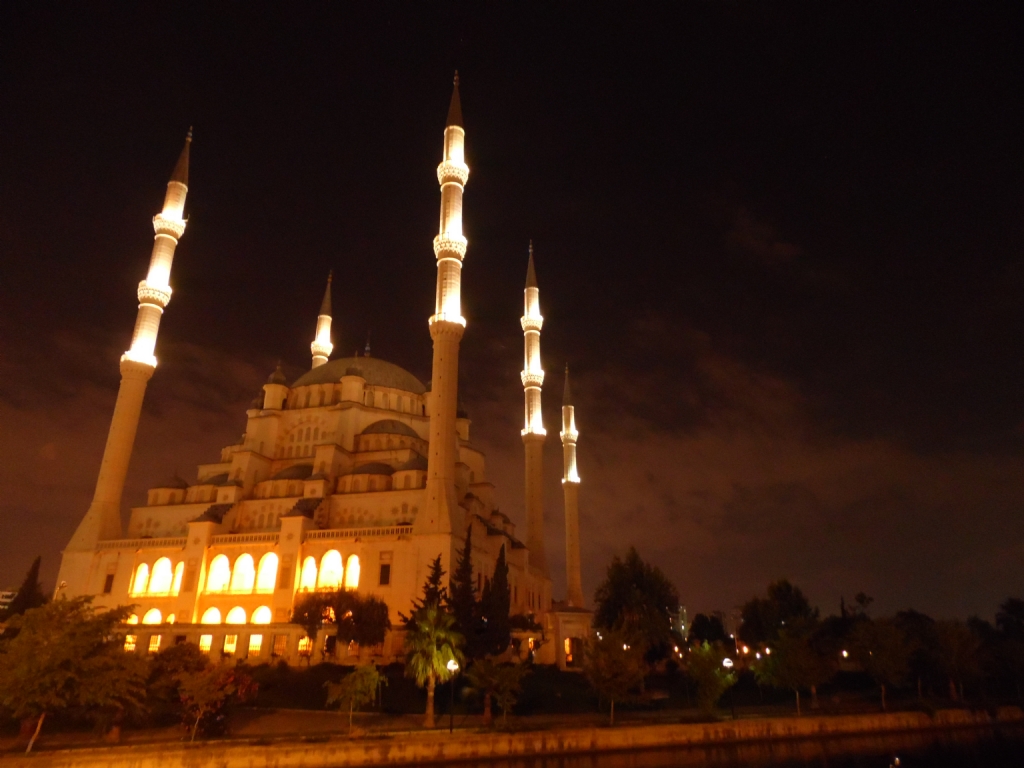 merkez camii