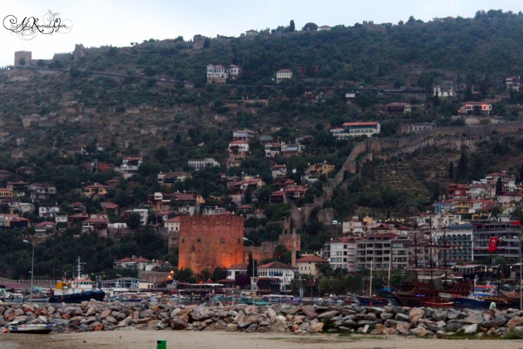 Alanya K�z�lkule