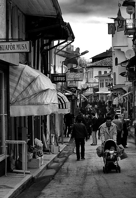 Tarih kokan sokaklardan.