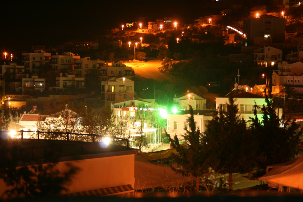 Balkonumdan Bir Kare