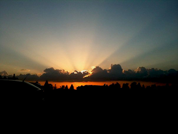 bak yine aksam oldu ...