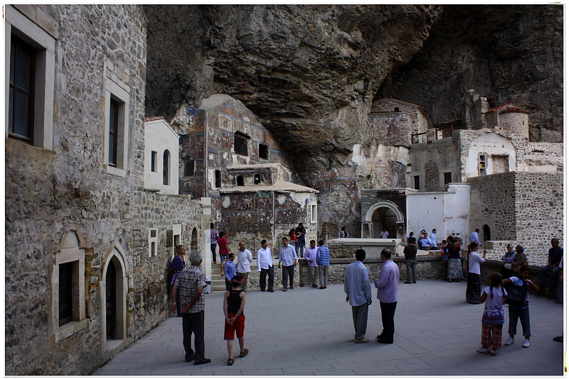 Smela manastr(i mekan)-2