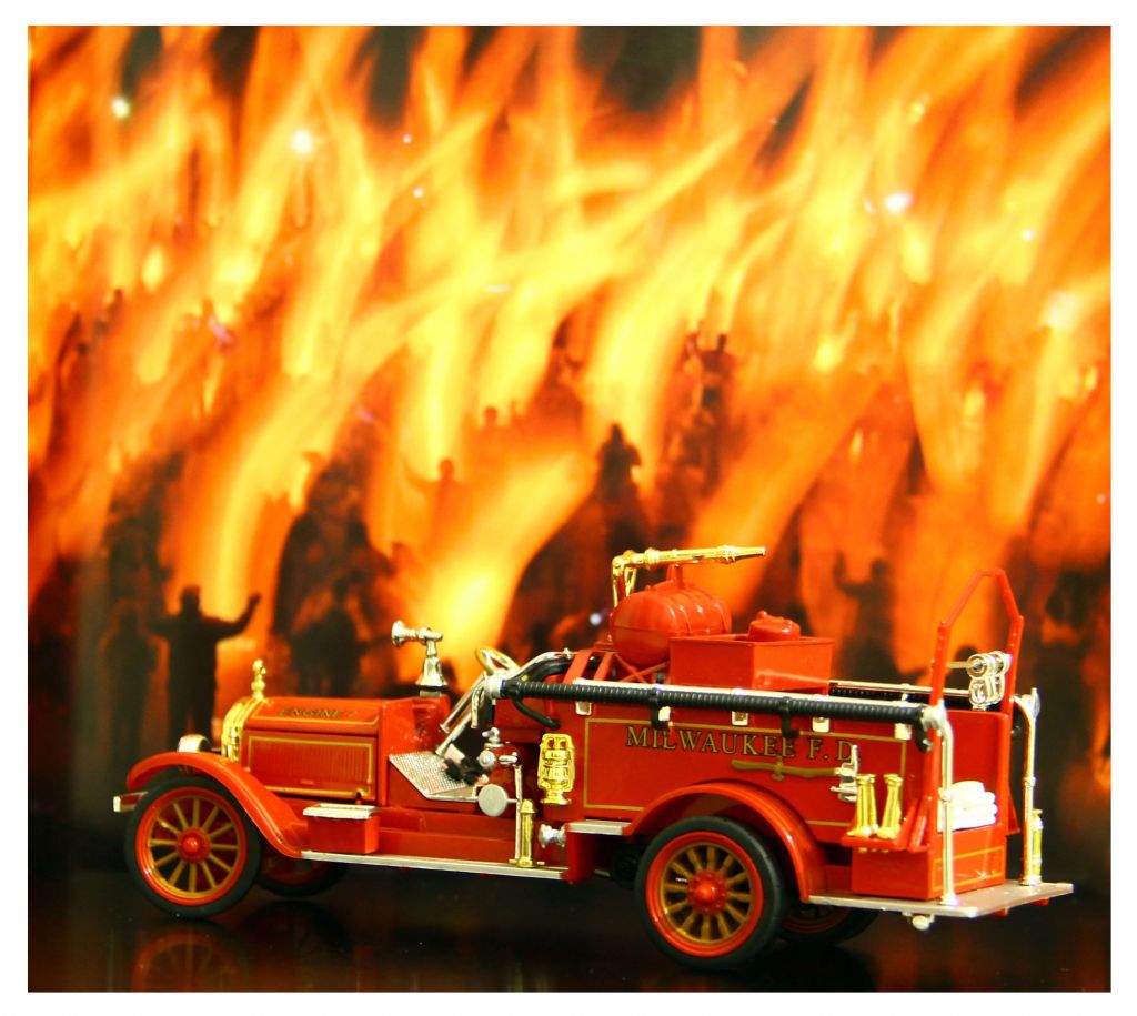 AMERICAN LAFRANGE FIRE PUMPER 1921