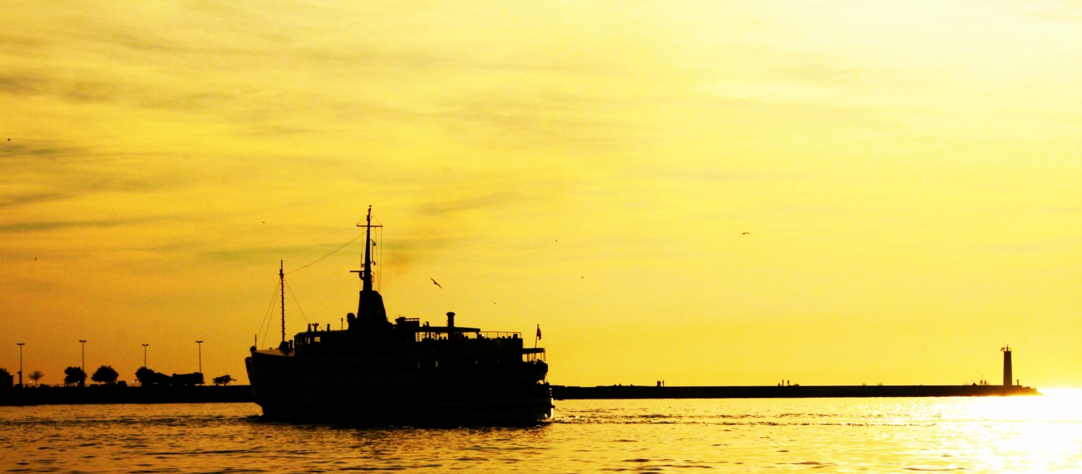 Kad�k�yden bi kare :)