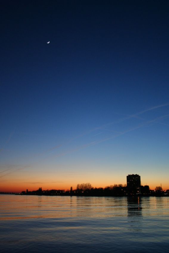 Antwerp'te gun batimi