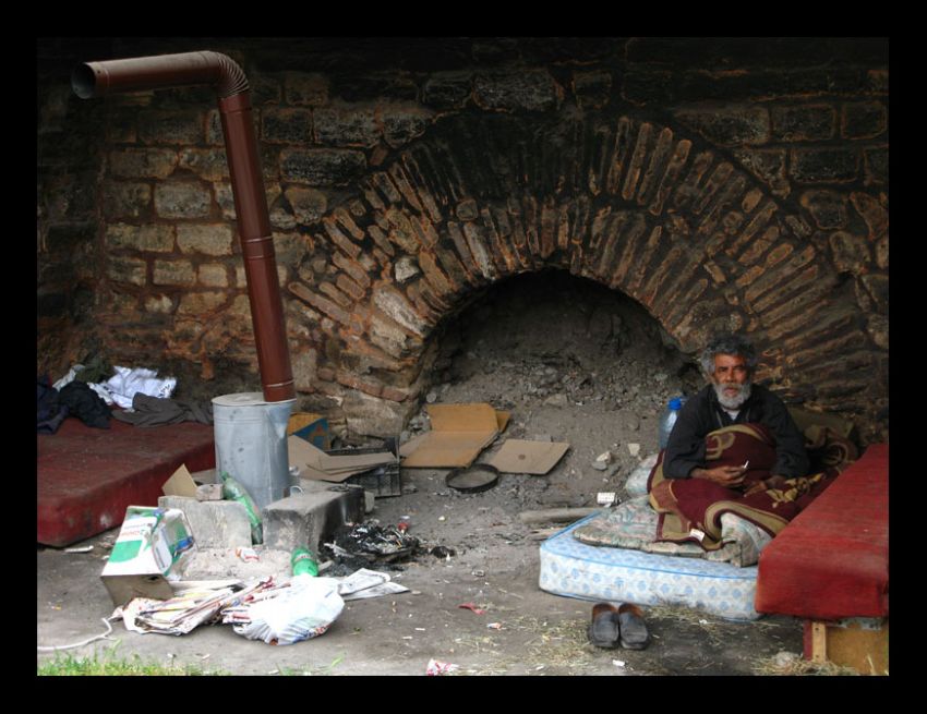 Yaamn Kysndaki Hayatlar