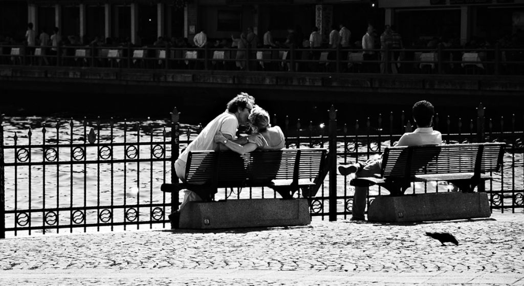 Kimse Byle Yalnz Kalmasn.. 