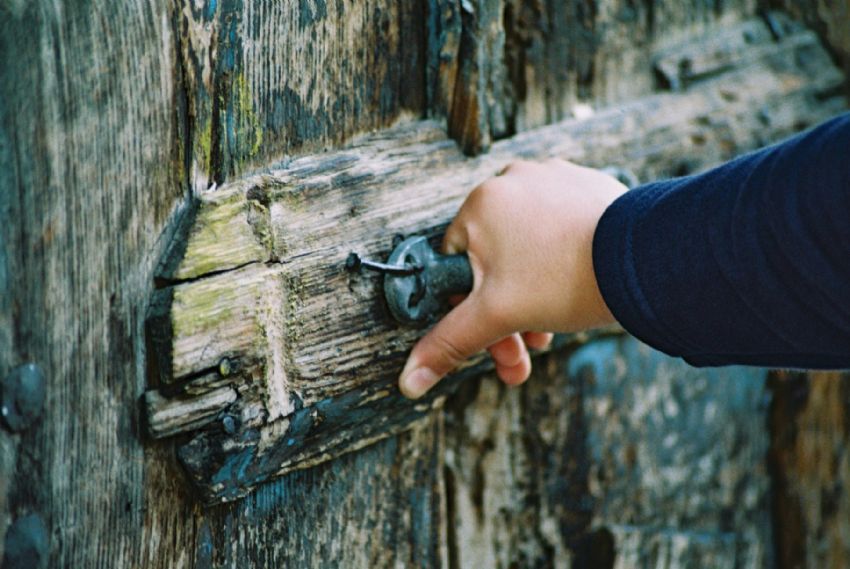 zamana dokunan eller