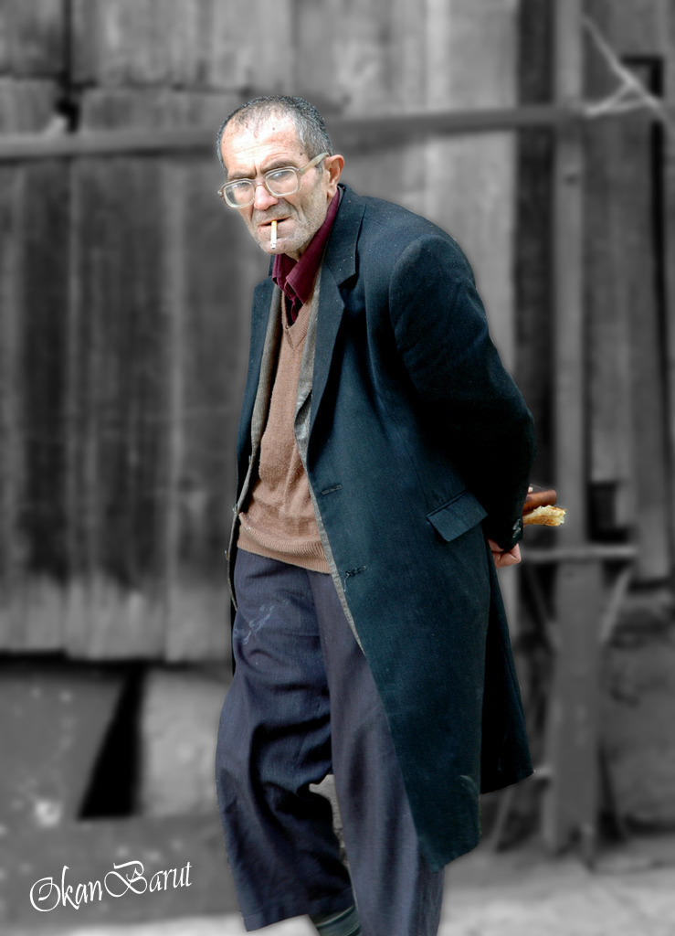 D���ND�REN ADAM