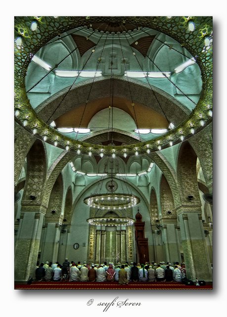 Mescid-i Kibleteyn Camii...