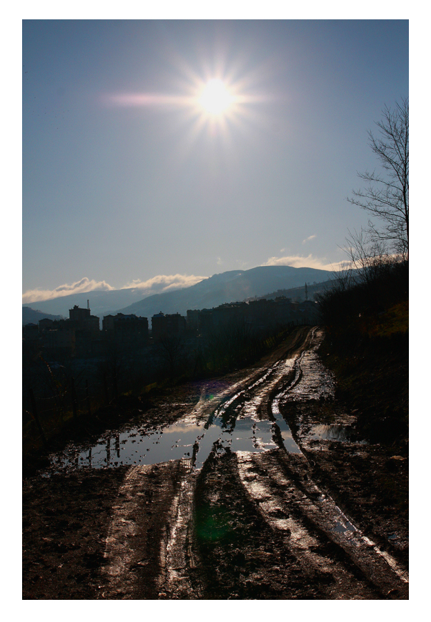 amurlu yollar ardnda