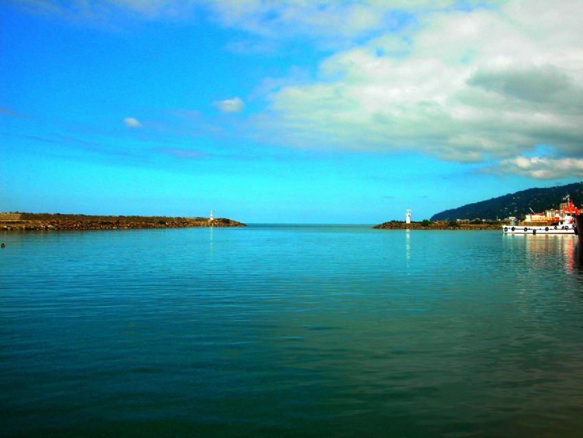 gkyz ve denizin birletii an