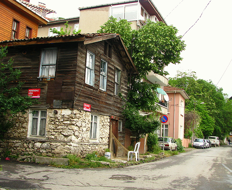 Yl 2008 stanbul dan bir ev(A.KAVAI)