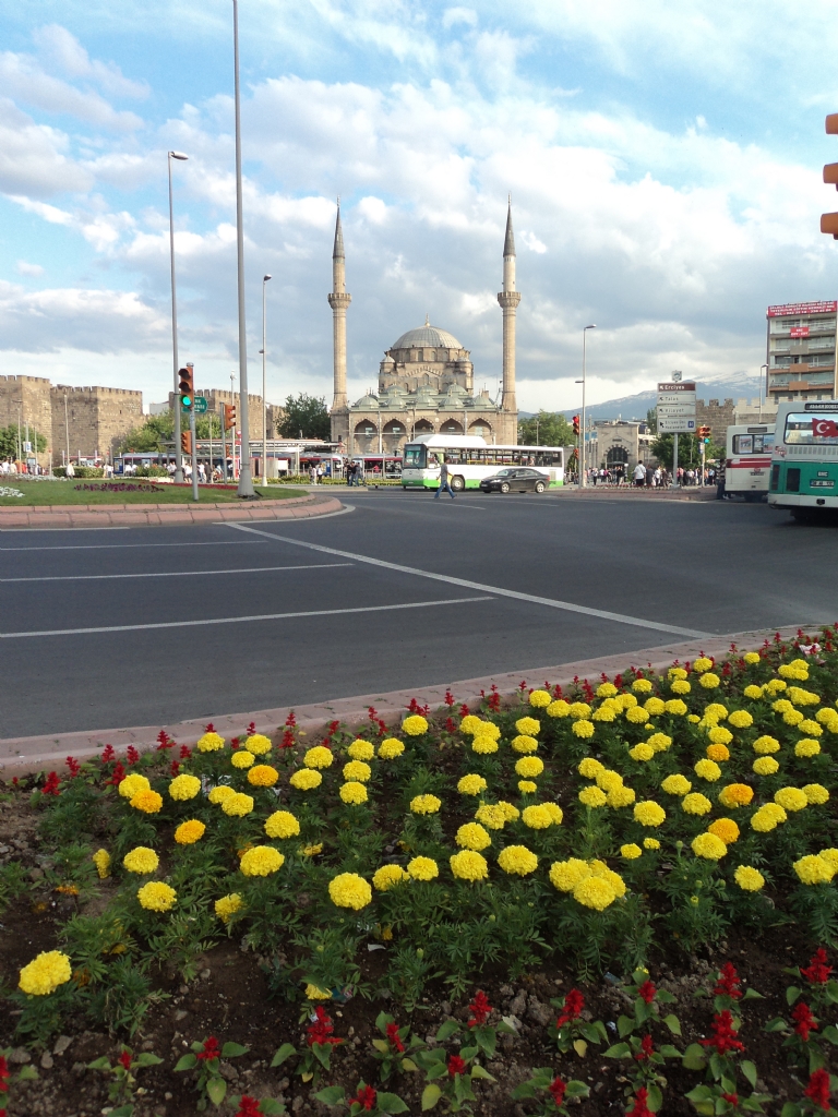 kayseri cumhuriyet meydan