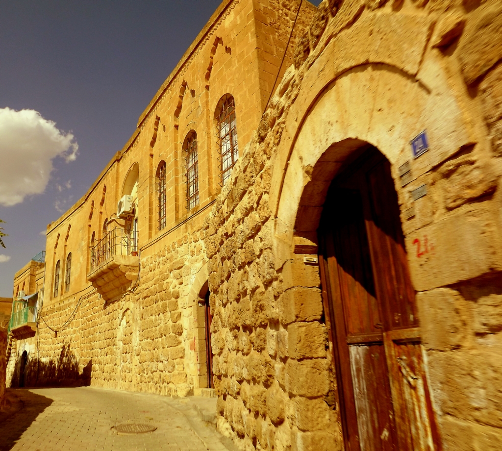 midyat  sokaklar