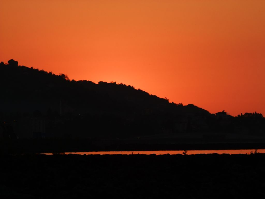 Trabzon G�n Bat�m�