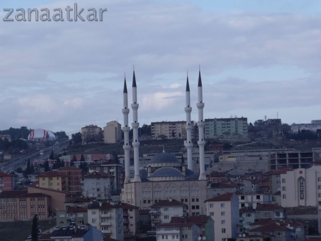 Bilecik'te yeni yaplan bir cami