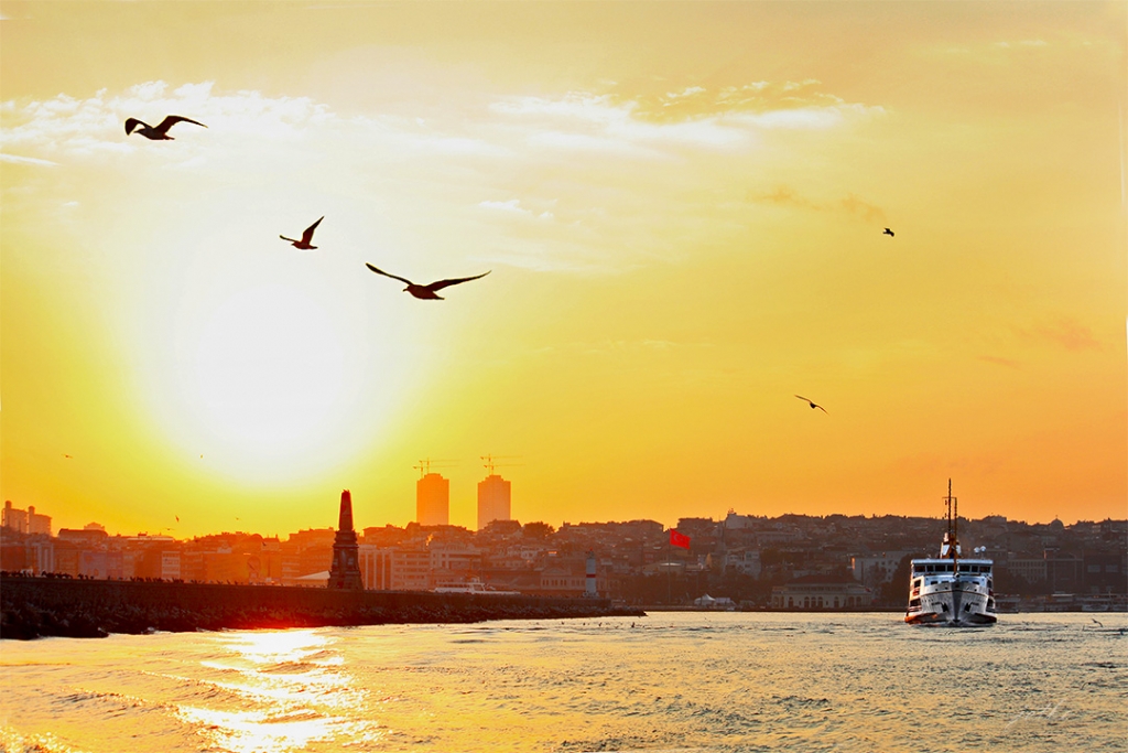 Umut �����n�n etraf�nda dola�anlar 