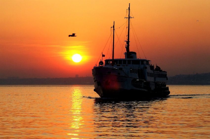 Kadkyden bir akam zeri