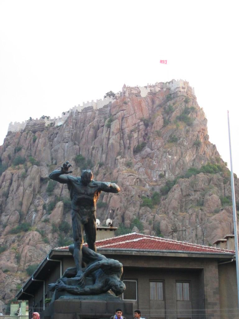 Zafer Ant ve Afyon kalesi