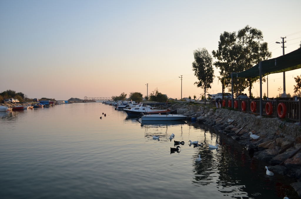 orta mahalle zdere izmir