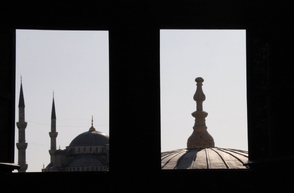 Ayasofya Penceresinden SultanAhmet