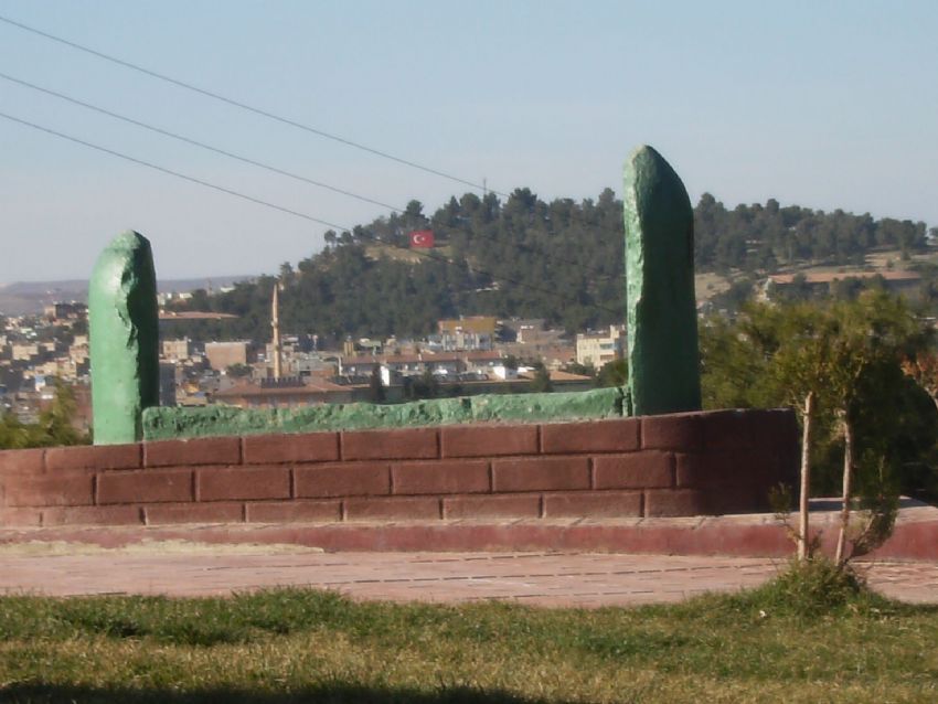 tlfndr park ve mezar