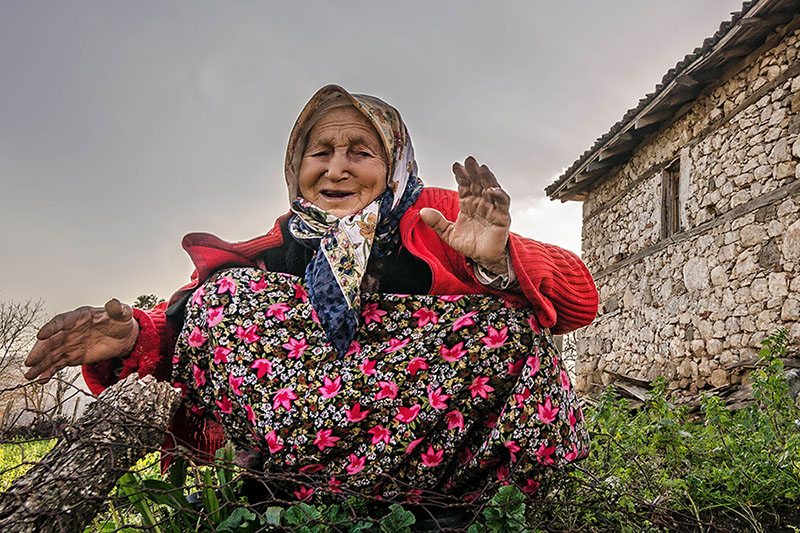 Hayat Devam Ediyor...