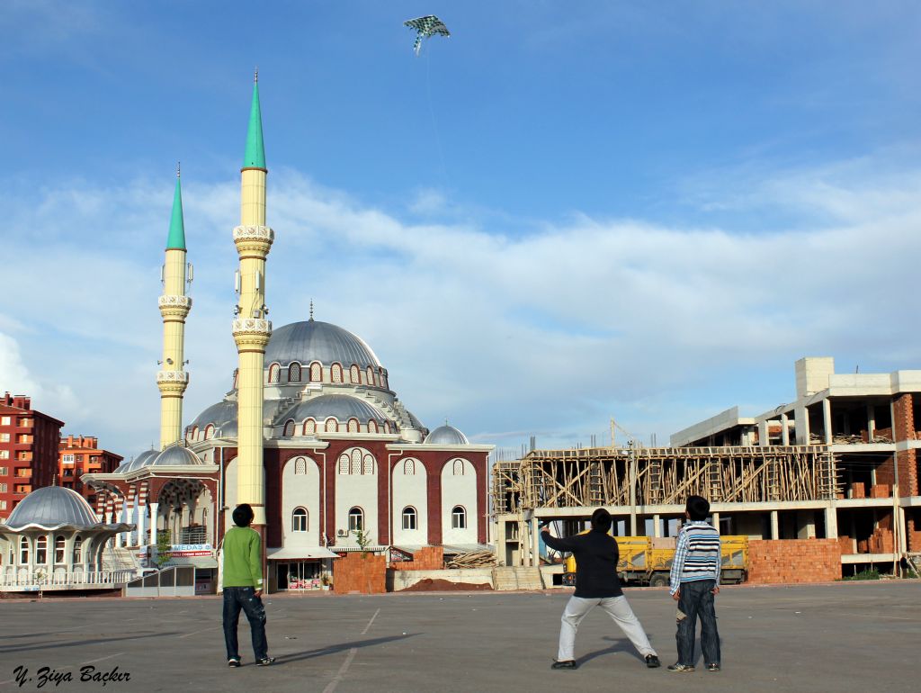 Uurtmam Krmasnlar....