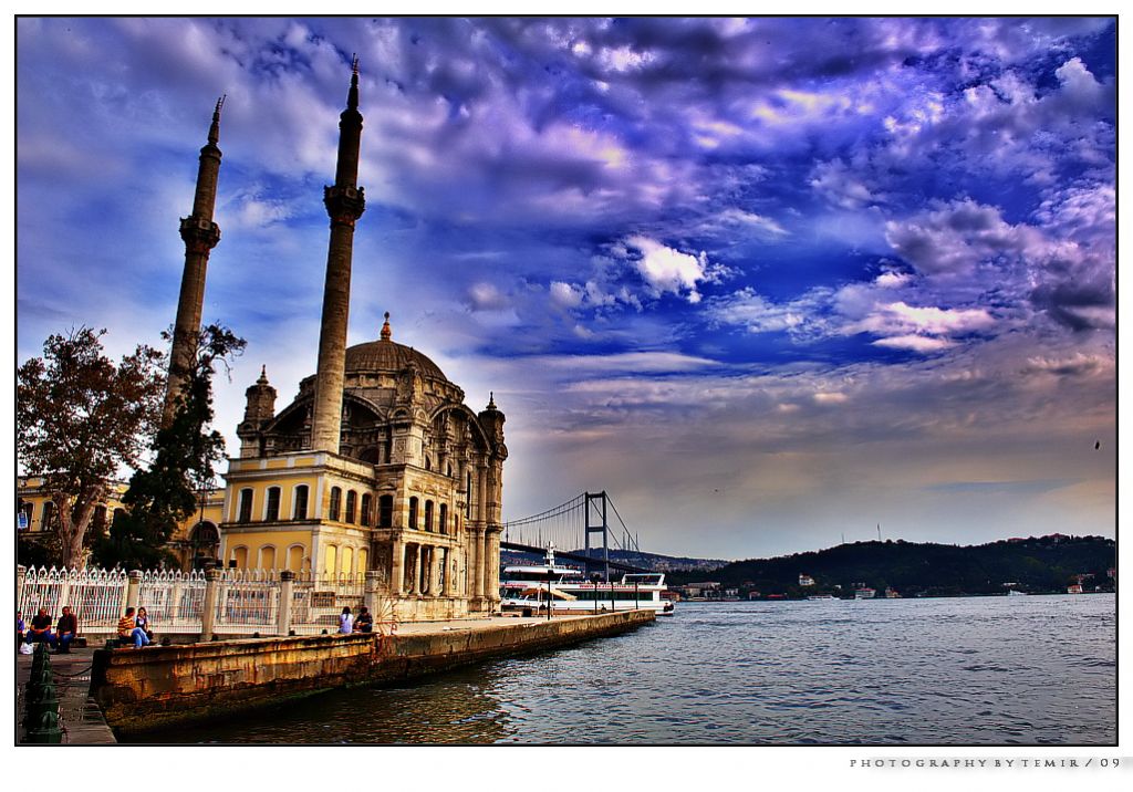 Byk Mecidiye Camii - Ortaky