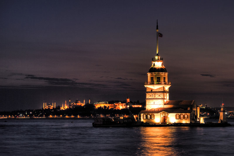 istanbul da  ak�am