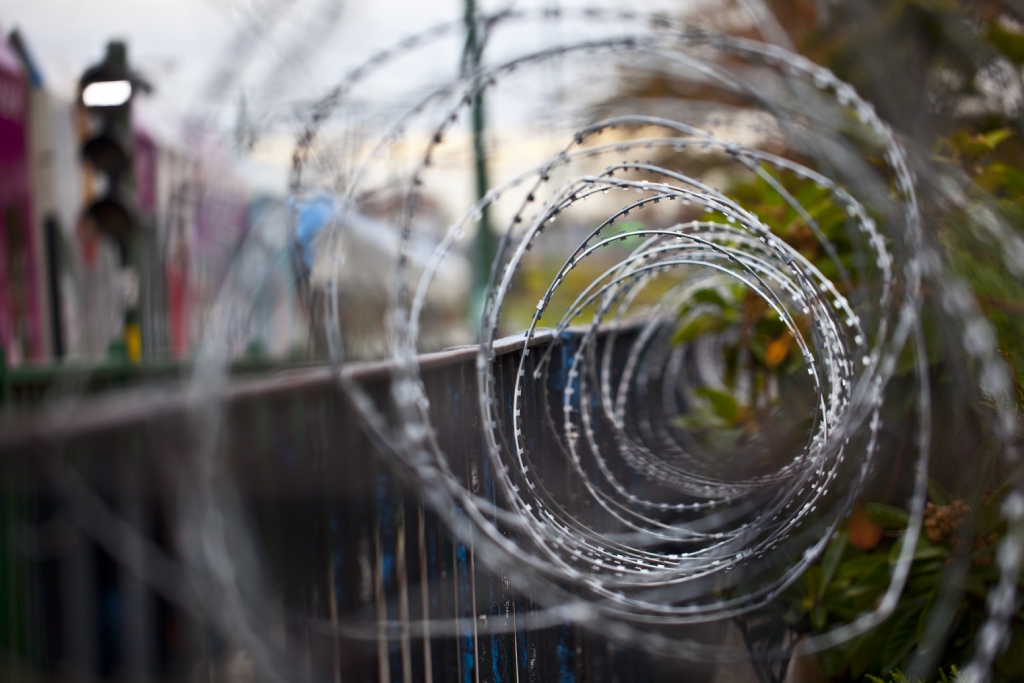 Okulun Korkuluklar..