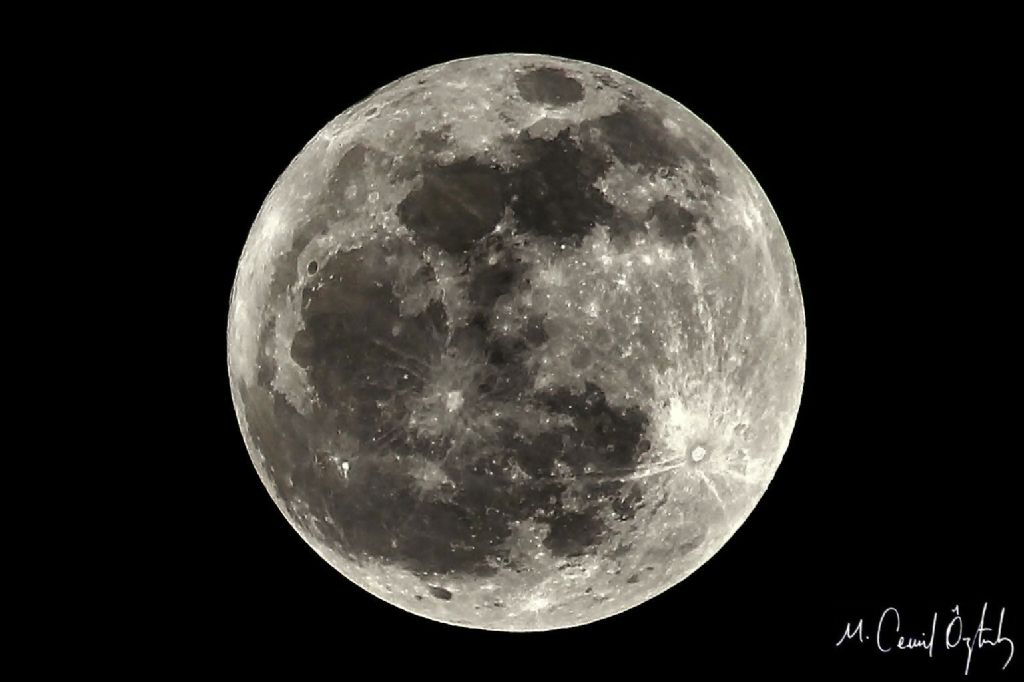 dolunay karanl���n g�ne�i