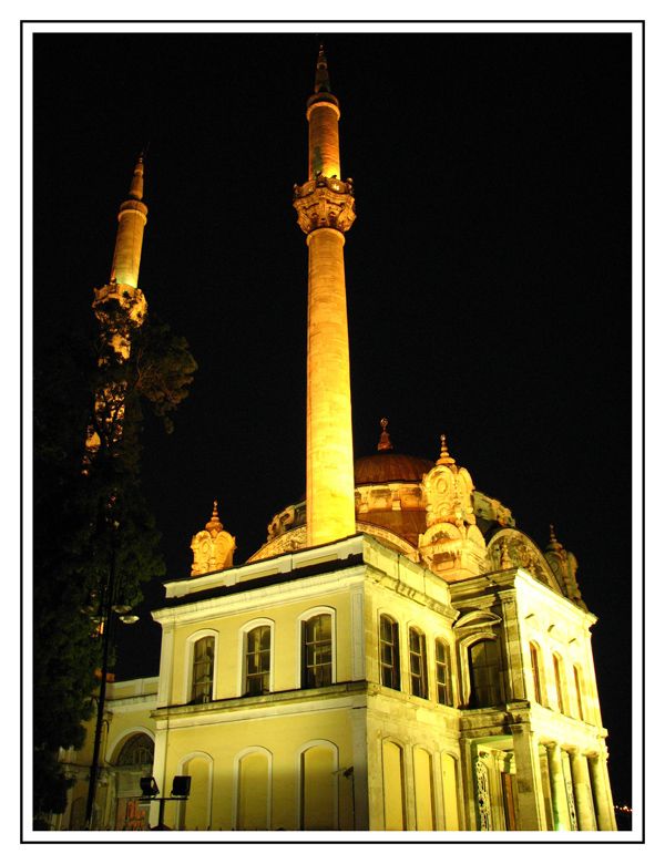 Gece Ortaky Camii