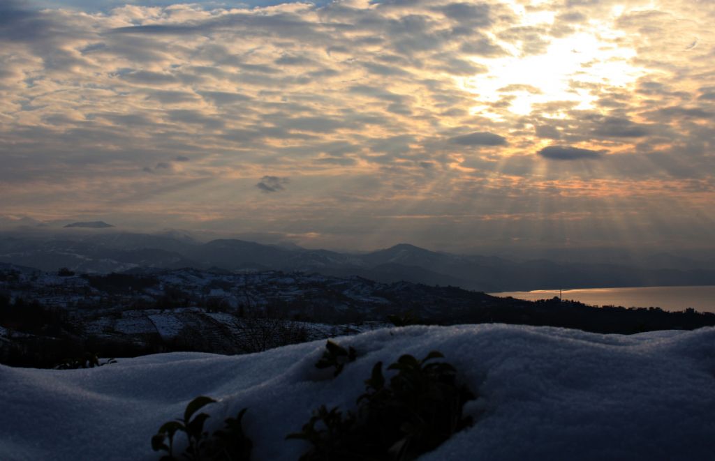 g�ne�i s�zen bulutlar...