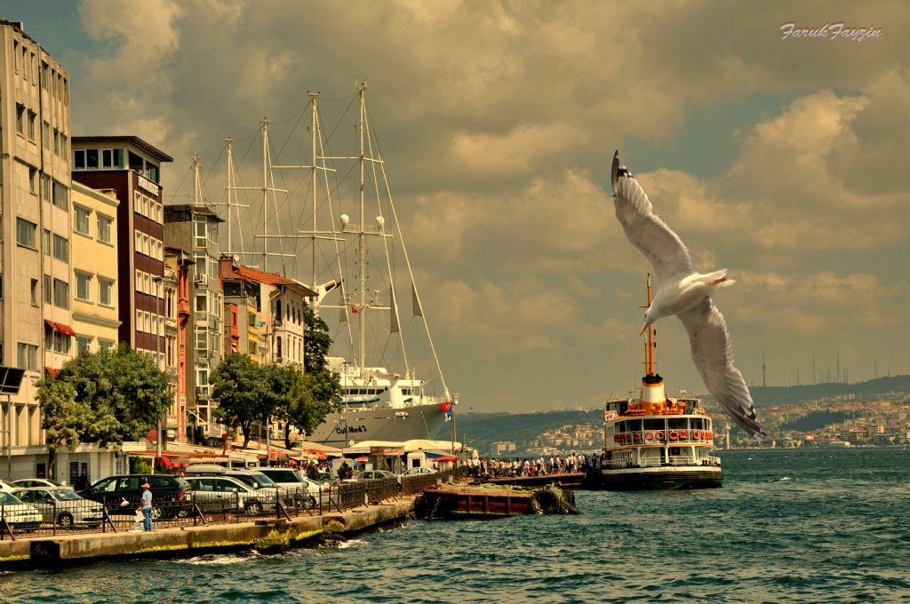 KARAKY KARELERNDEN..