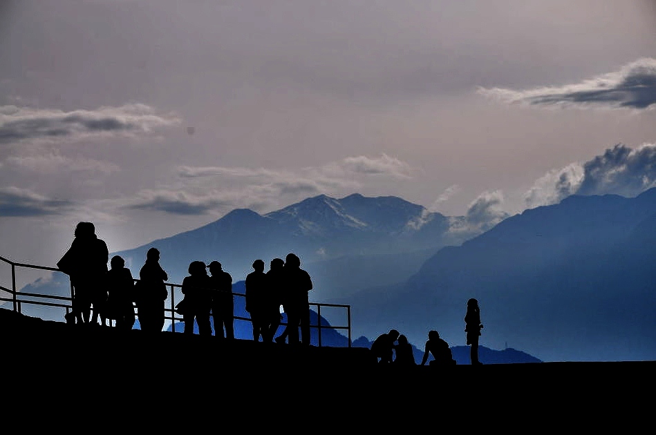 Dalgak�randa Seyir.