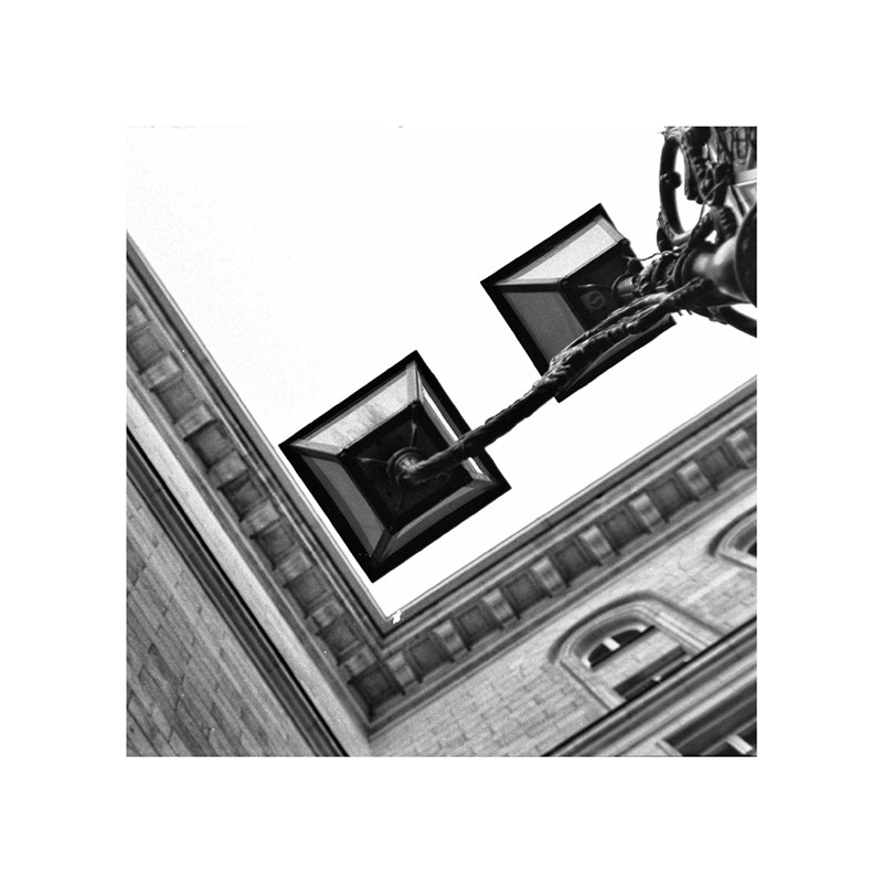 Sehrin vazgecilmezleri .. Lambalar!