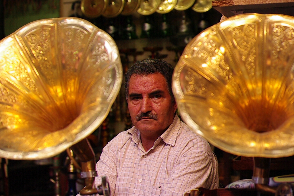 iki gramafon arasnda gam