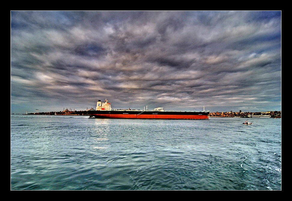 Long Ship and Istanbul