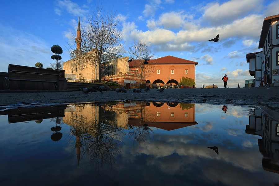 ... ::: Bir Ku Bir Adam ::: ... 