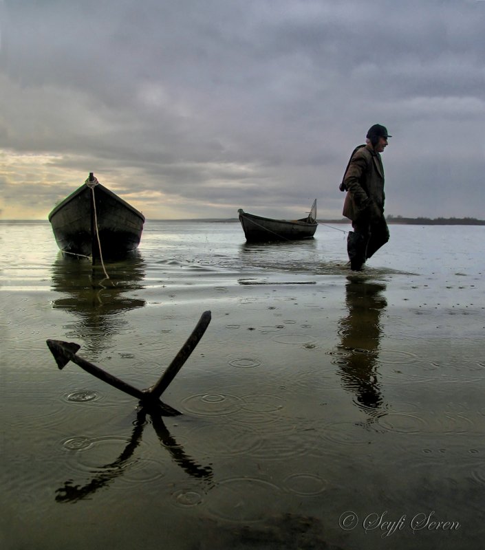 Demir Attm Yalnzla . . .