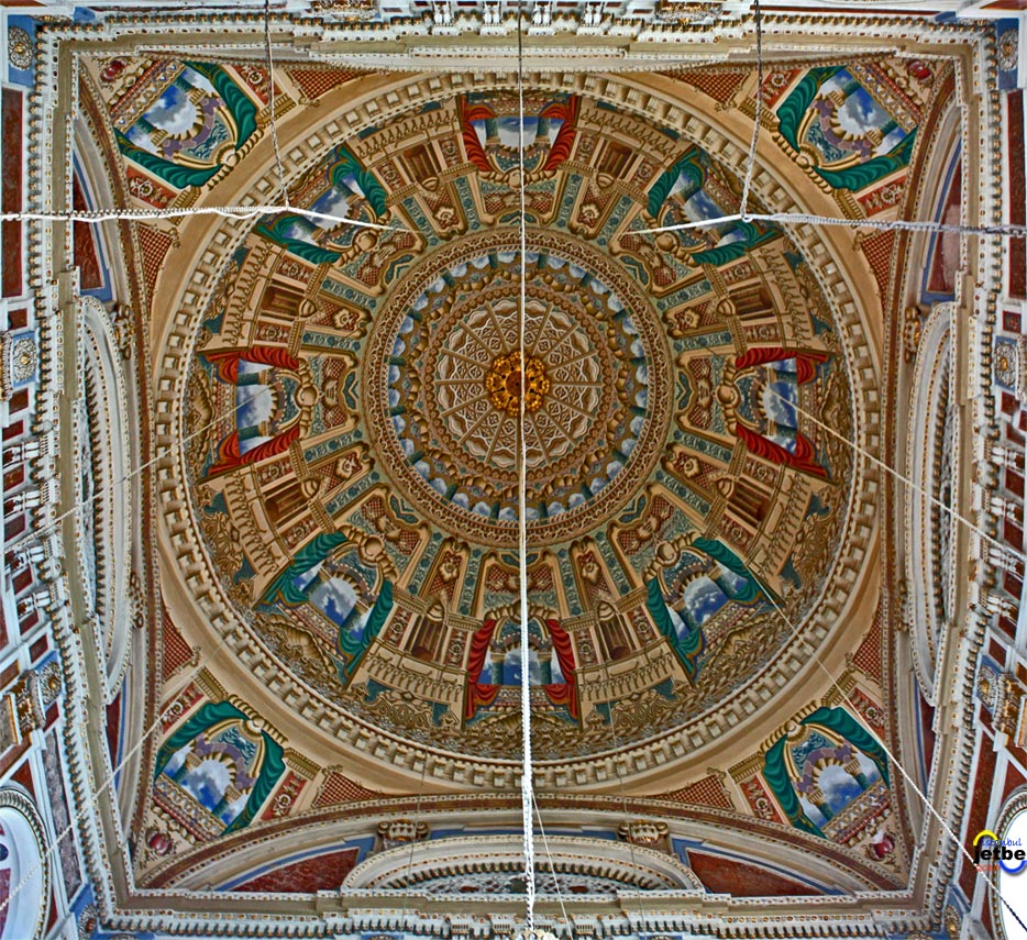 mecidieye camii kubbe